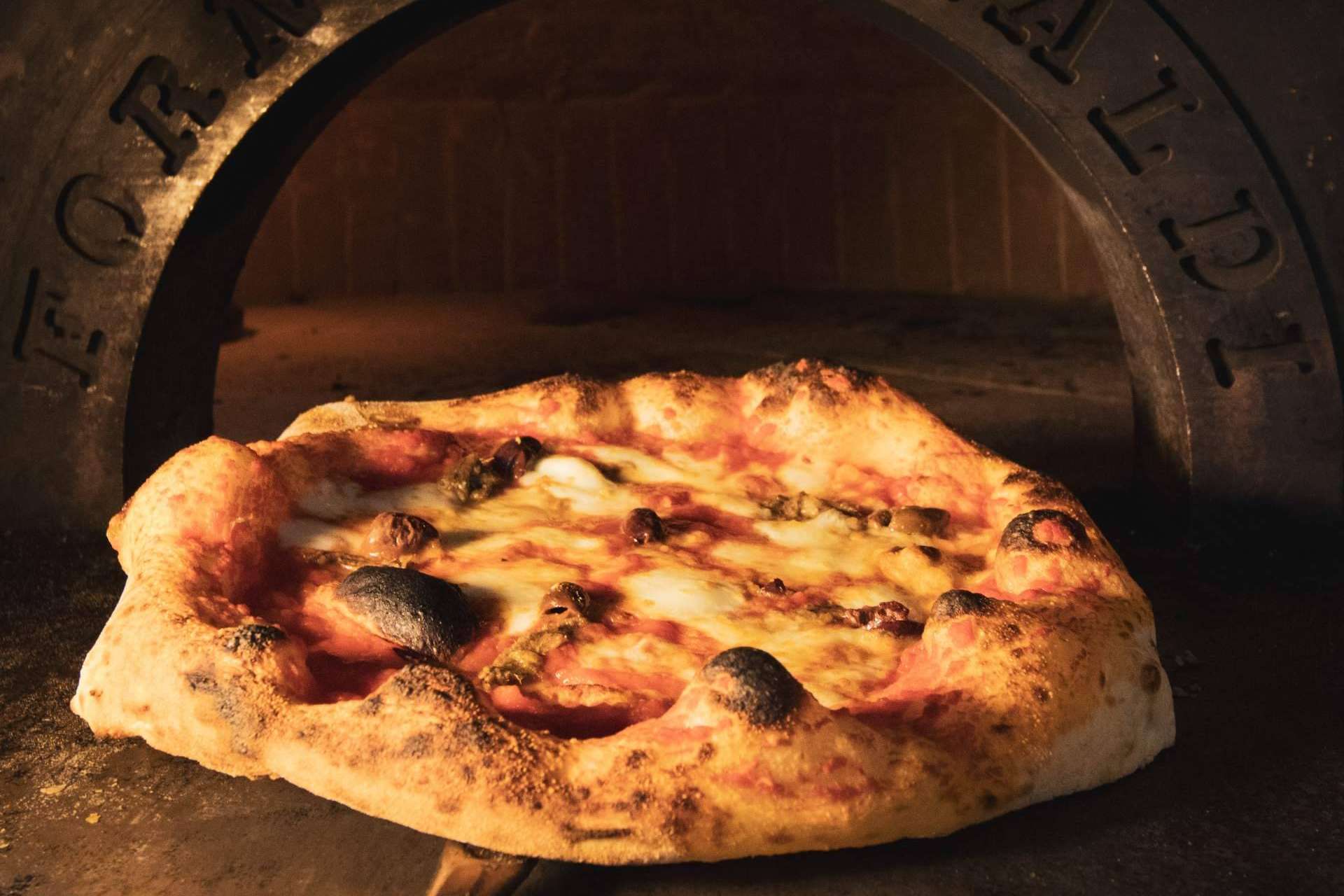 El restaurante Spaccanapoli Barcelona es una de las mejores pizzerías de Barcelona