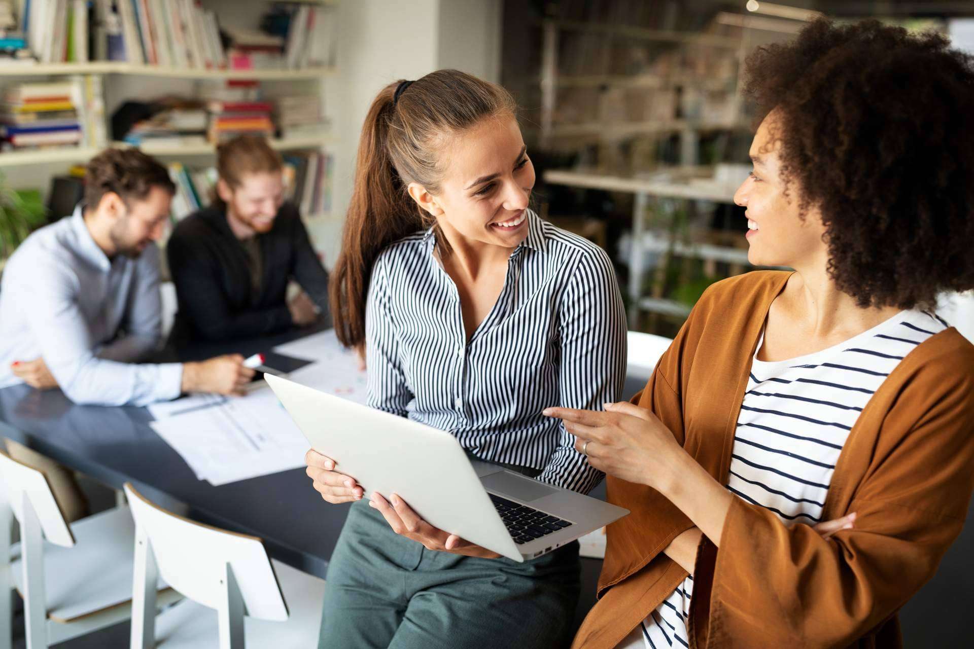 La plataforma digital Laycos para el trabajo colaborativo en empresas