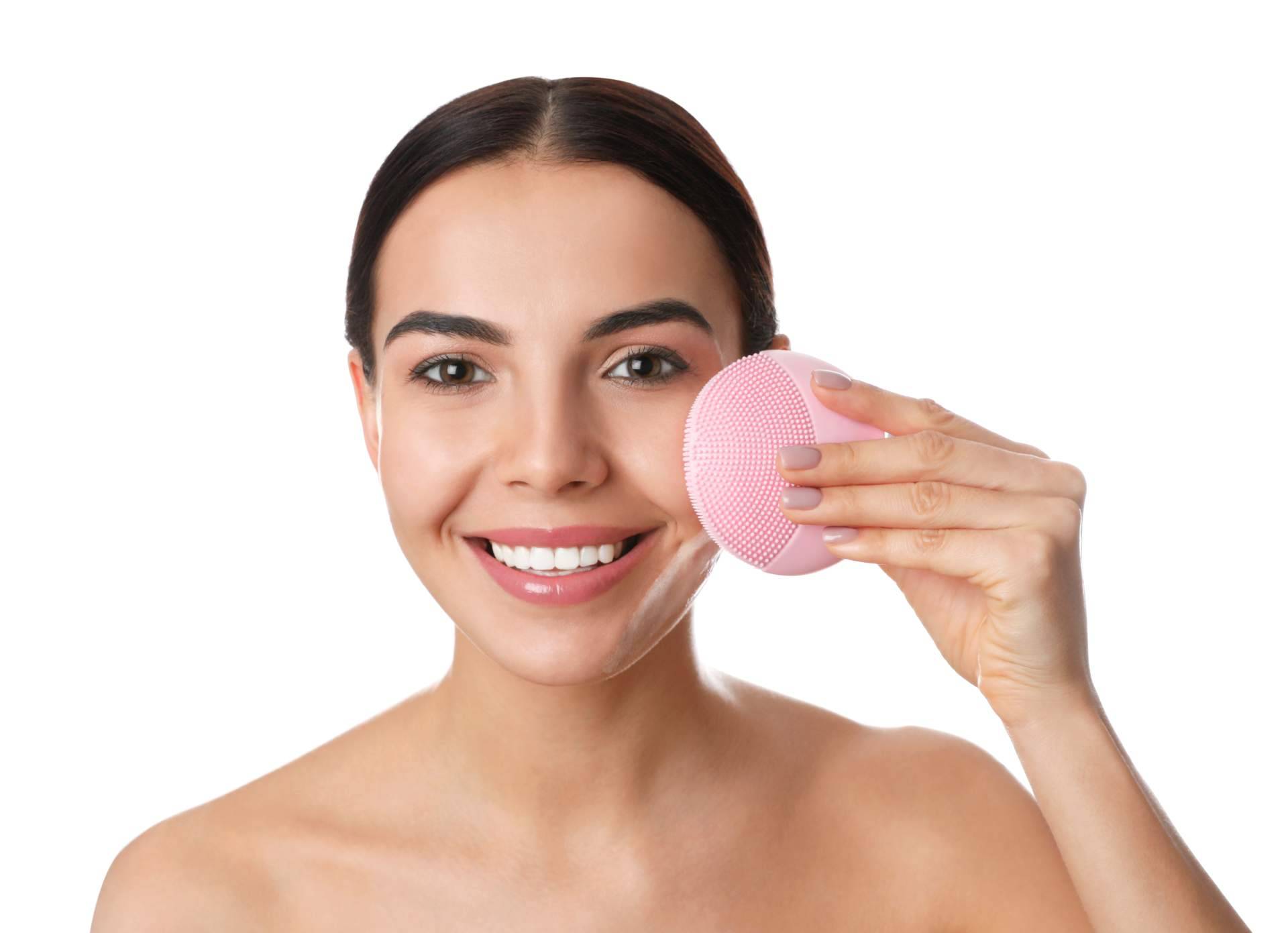 ¿Dónde encontrar un amplio catálogo de productos de parafarmacia diferentes tipos de limpiador facial? FarmaSky