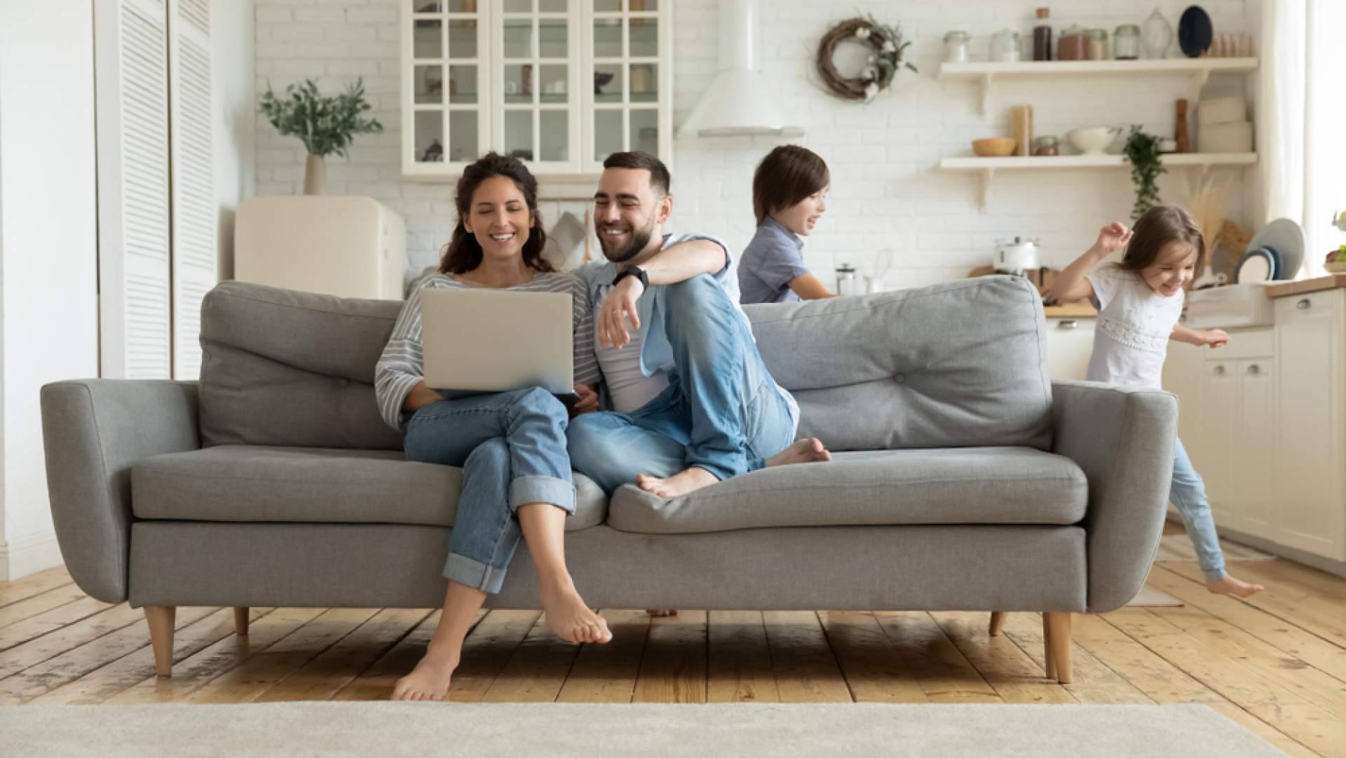 La Tienda HOME ofrece colchones y sofás de calidad a buen precio