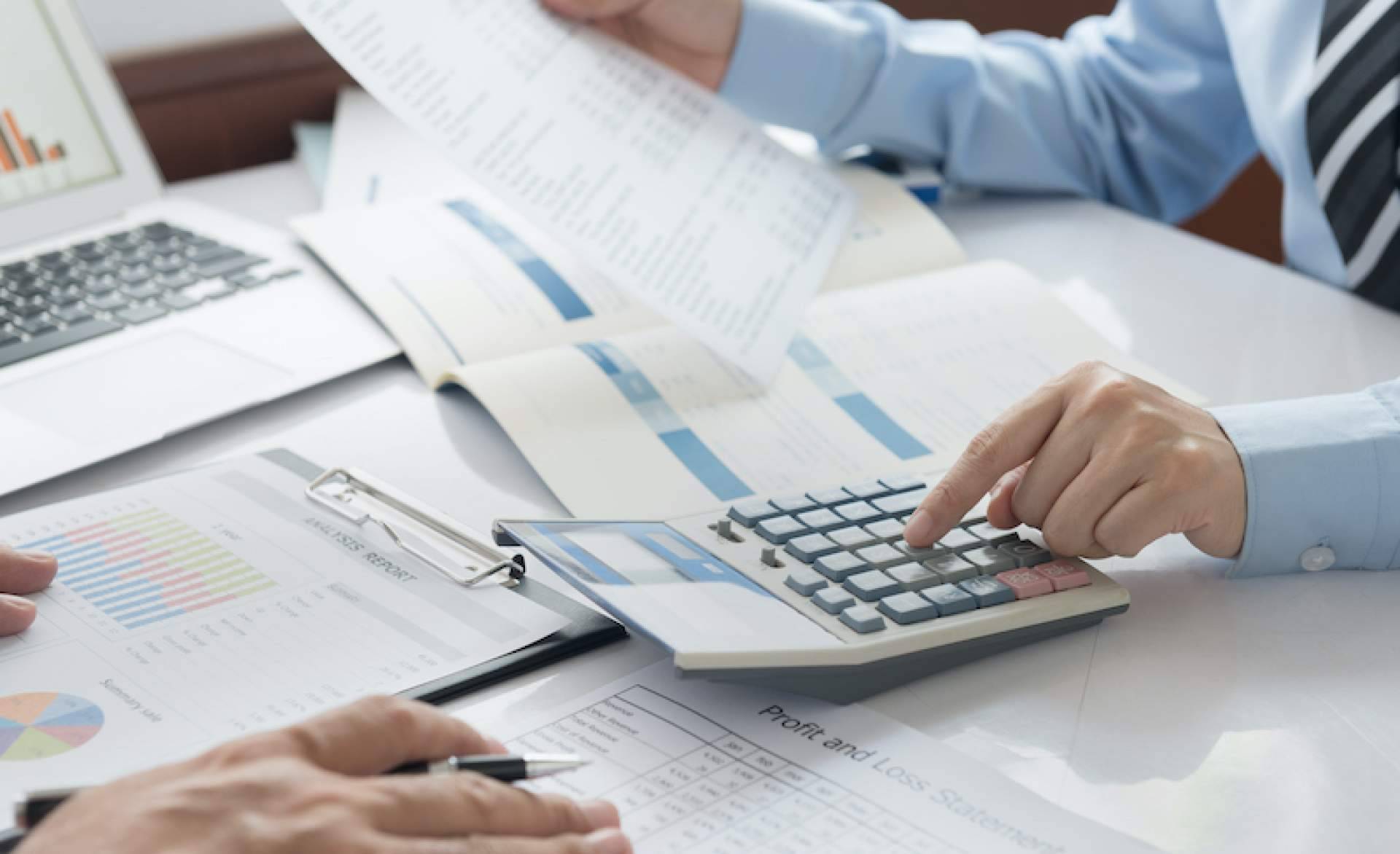 Gerencia de riesgos en compañías haciendo una buena auditoría y acudiendo al mercado asegurador
