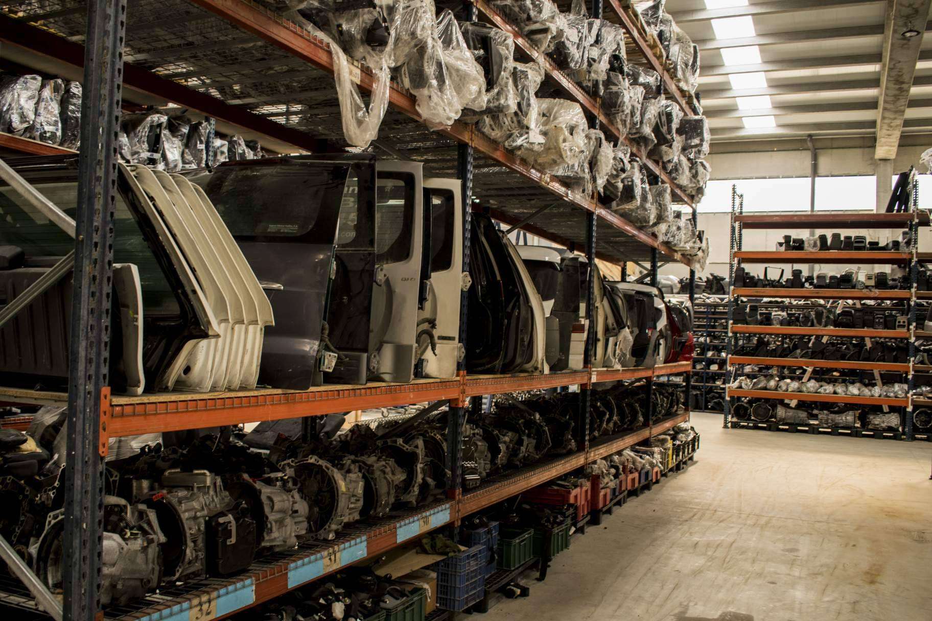 Una opción confiable de tienda de recambios, AutoRR