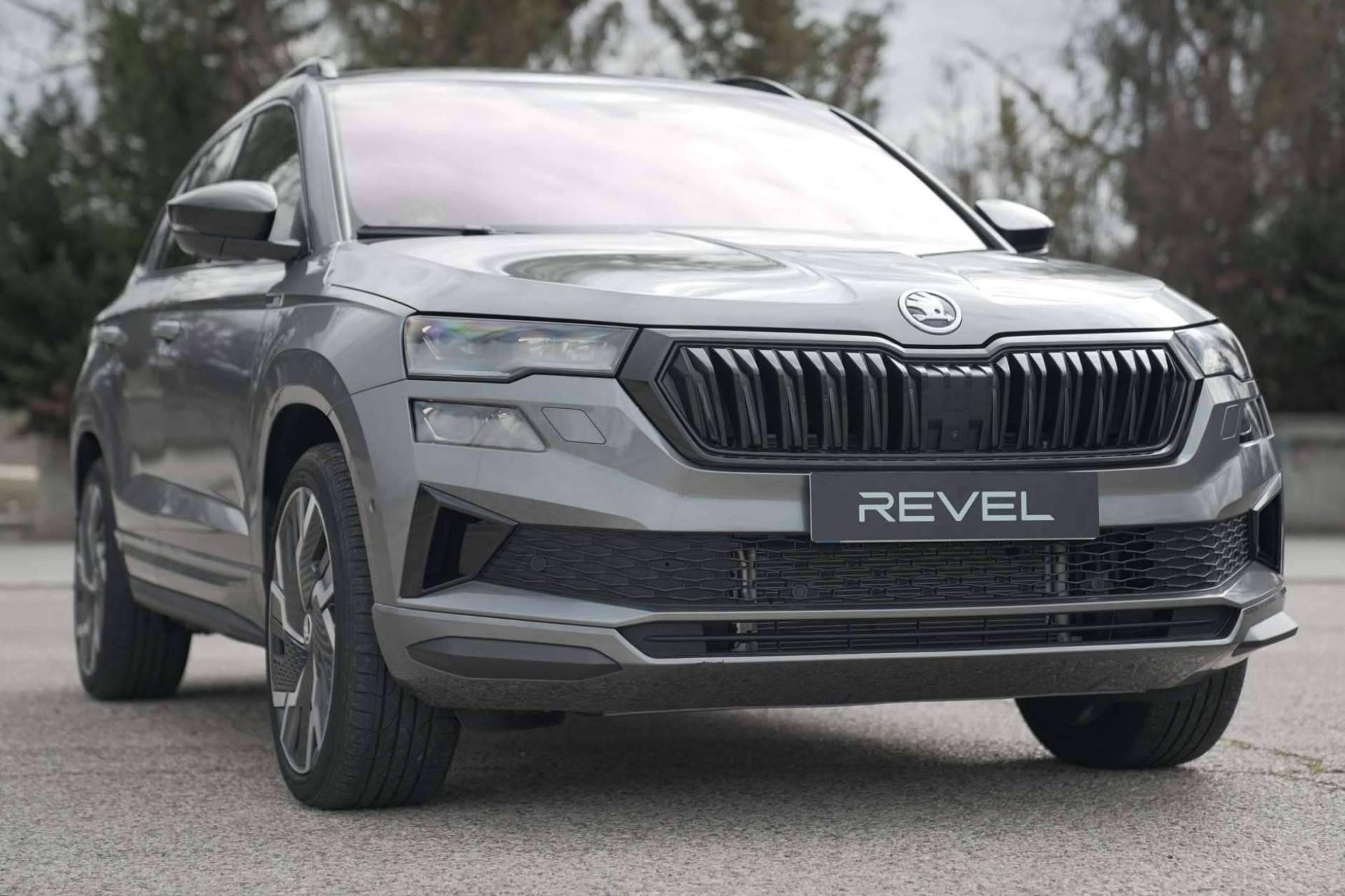 ¿Qué beneficios ofrecen los coches por suscripción? Drive REVEL