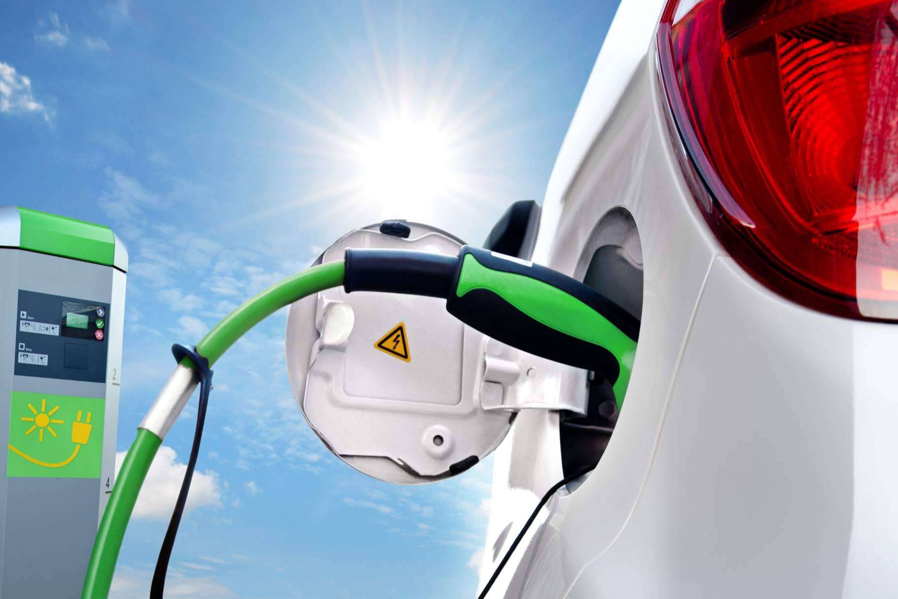 Evectra, la compañía que impulsa la movilidad eléctrica, celebra su 10º aniversario este mes de mayo