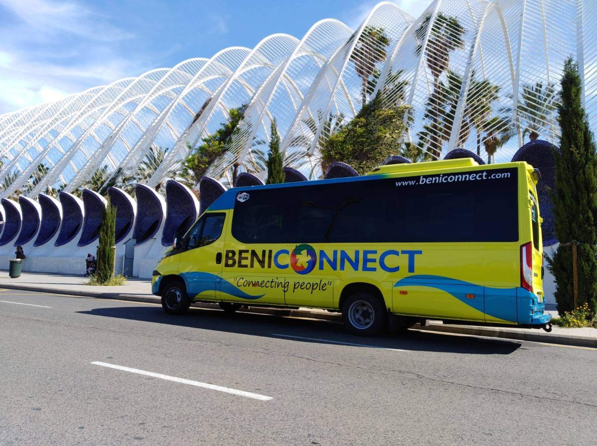 Beniconnect ofrece traslados desde las estaciones de tren en Alicante