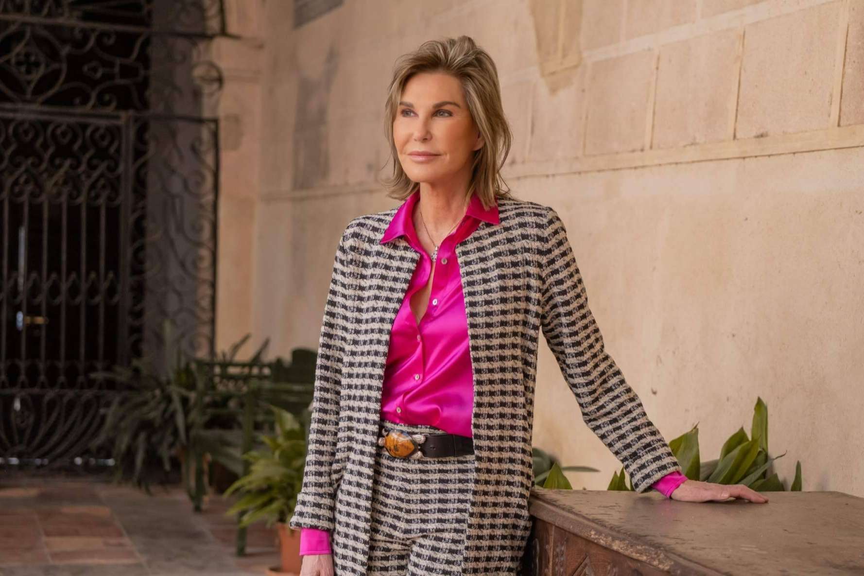 Vestir a la moda y de forma exclusiva con la nueva colección de ropa de mujer de Sonia B Showroom