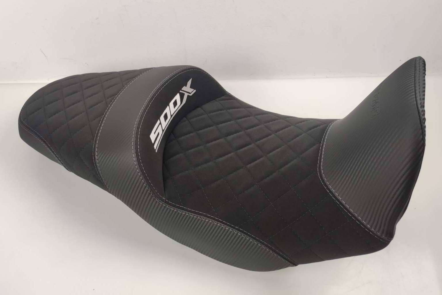 JM-Fundas personaliza fundas de asiento de moto