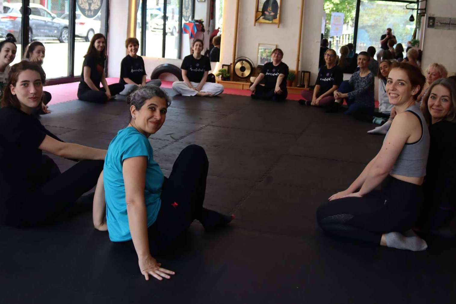 Clases de defensa personal femenina impartidas por El Dojo
