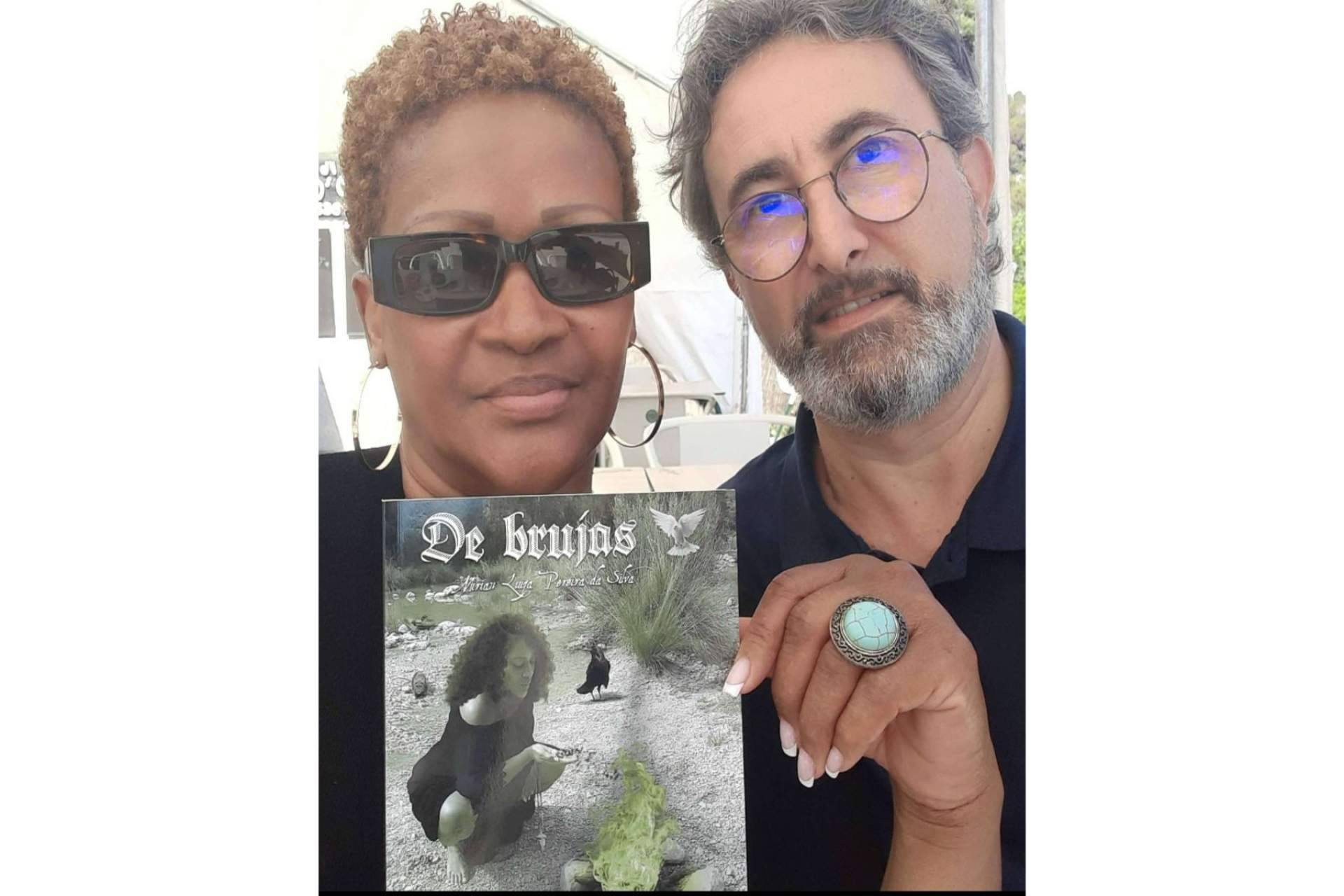 El libro 'De brujas' lleva al lector a un mundo de fantasía que podrá disfrutar en formatos digital e impreso
