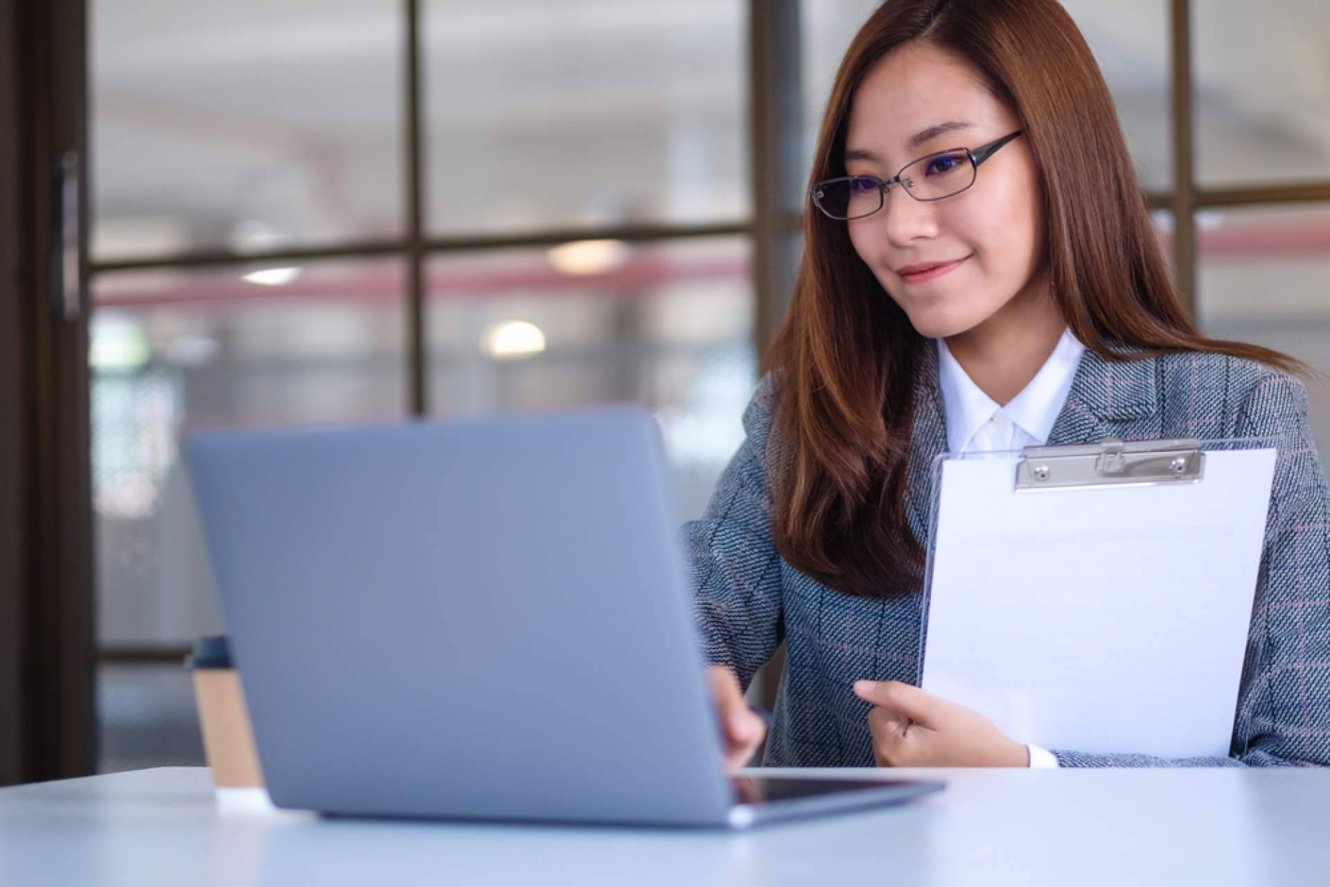 Apostar por los portátiles reacondicionados con Jet Computer