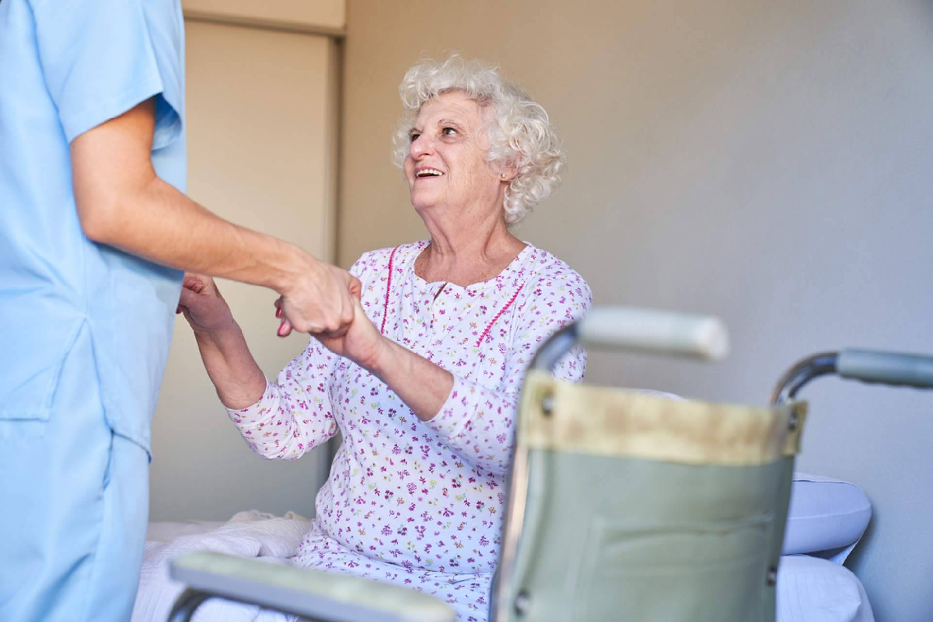 MiResidencia ayuda en los procesos de compraventa y traspaso de residencias geriátricas