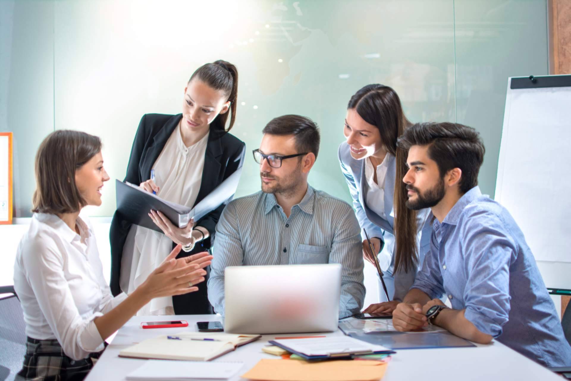 ¿Qué elementos son fundamentales en la comunicación interna?