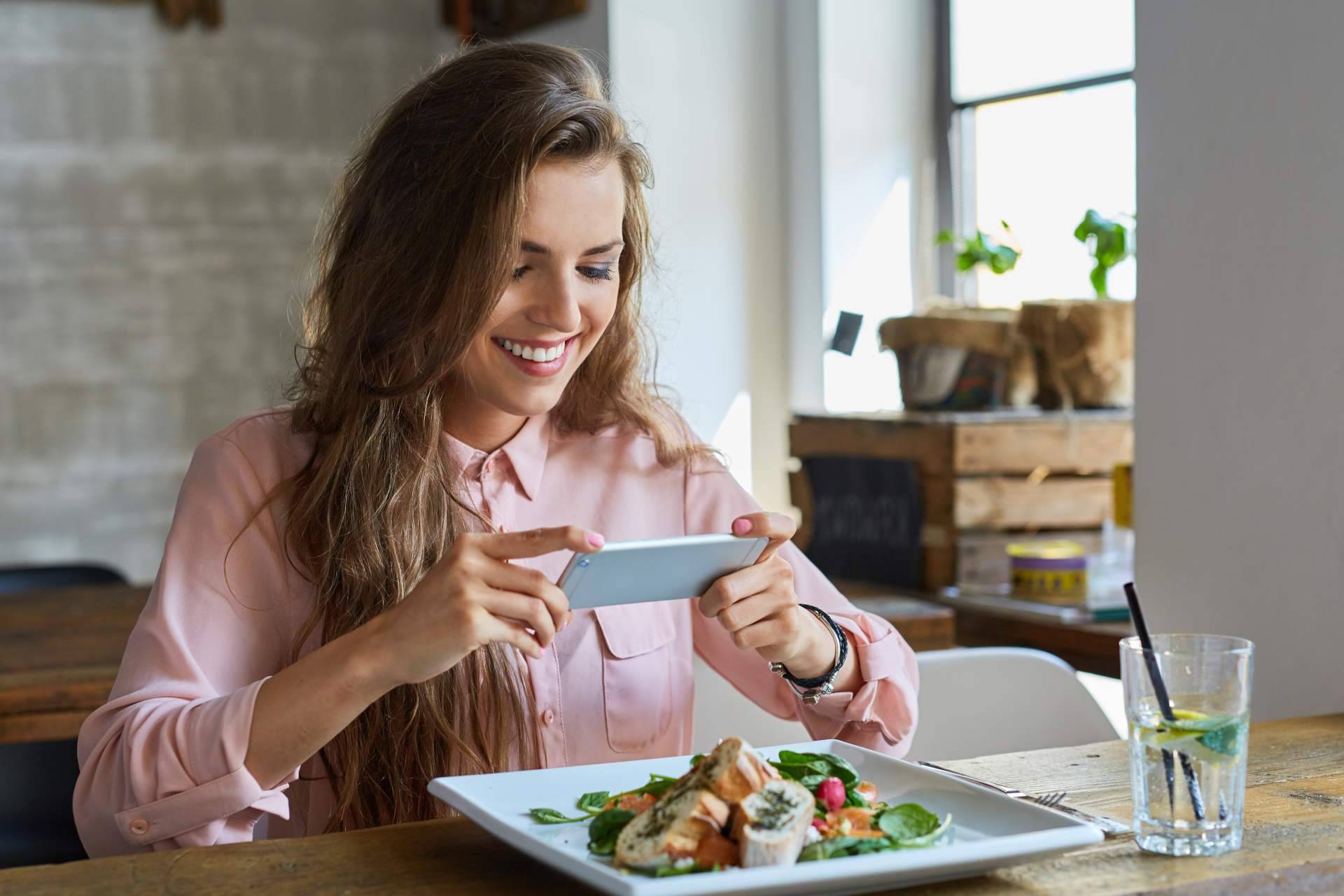 SoloFoodies es una plataforma que se ocupa de conectar a restaurantes con influencers gastronómicos