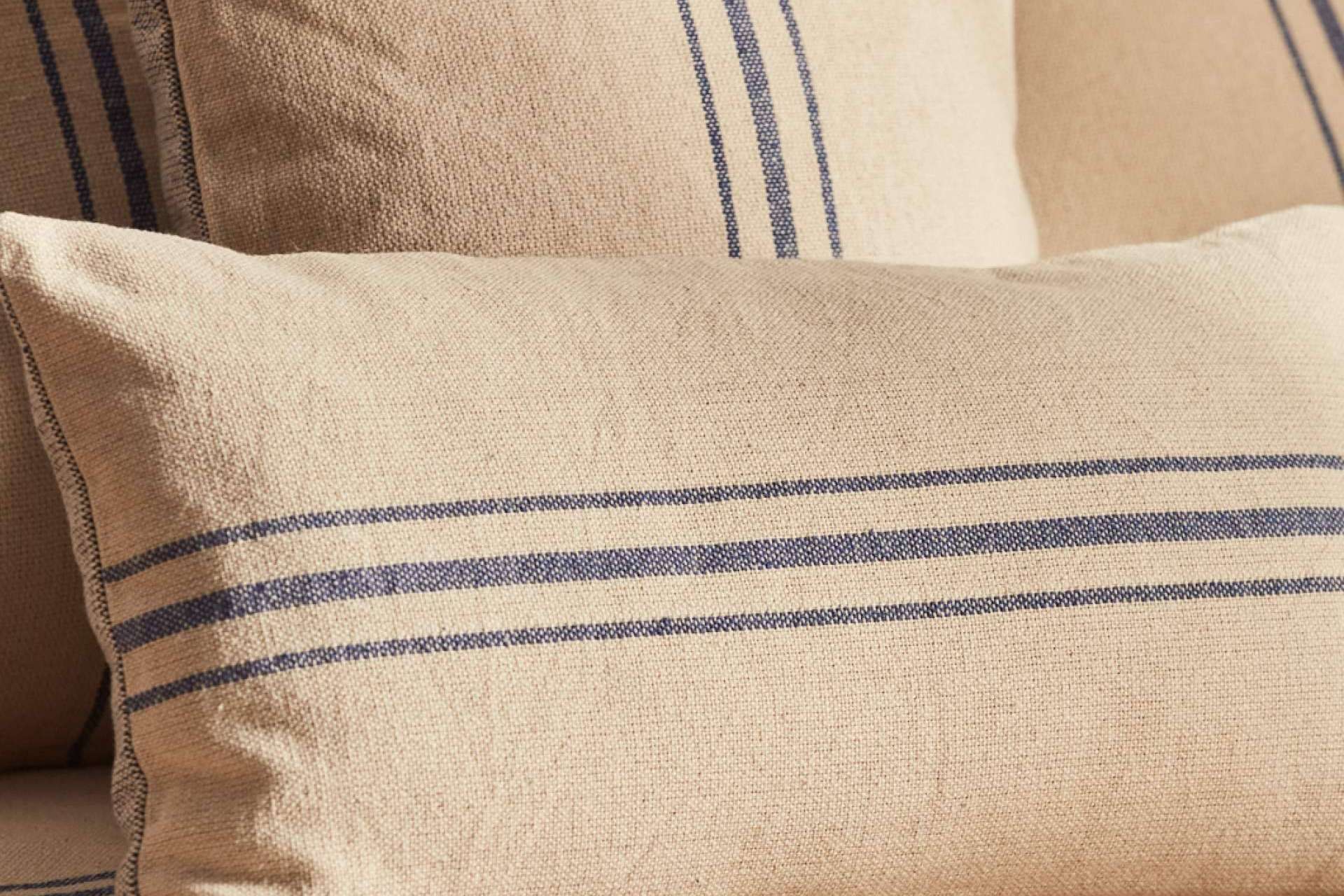 Fundas de cojín de Calma House; elegancia y comodidad en cada detalle
