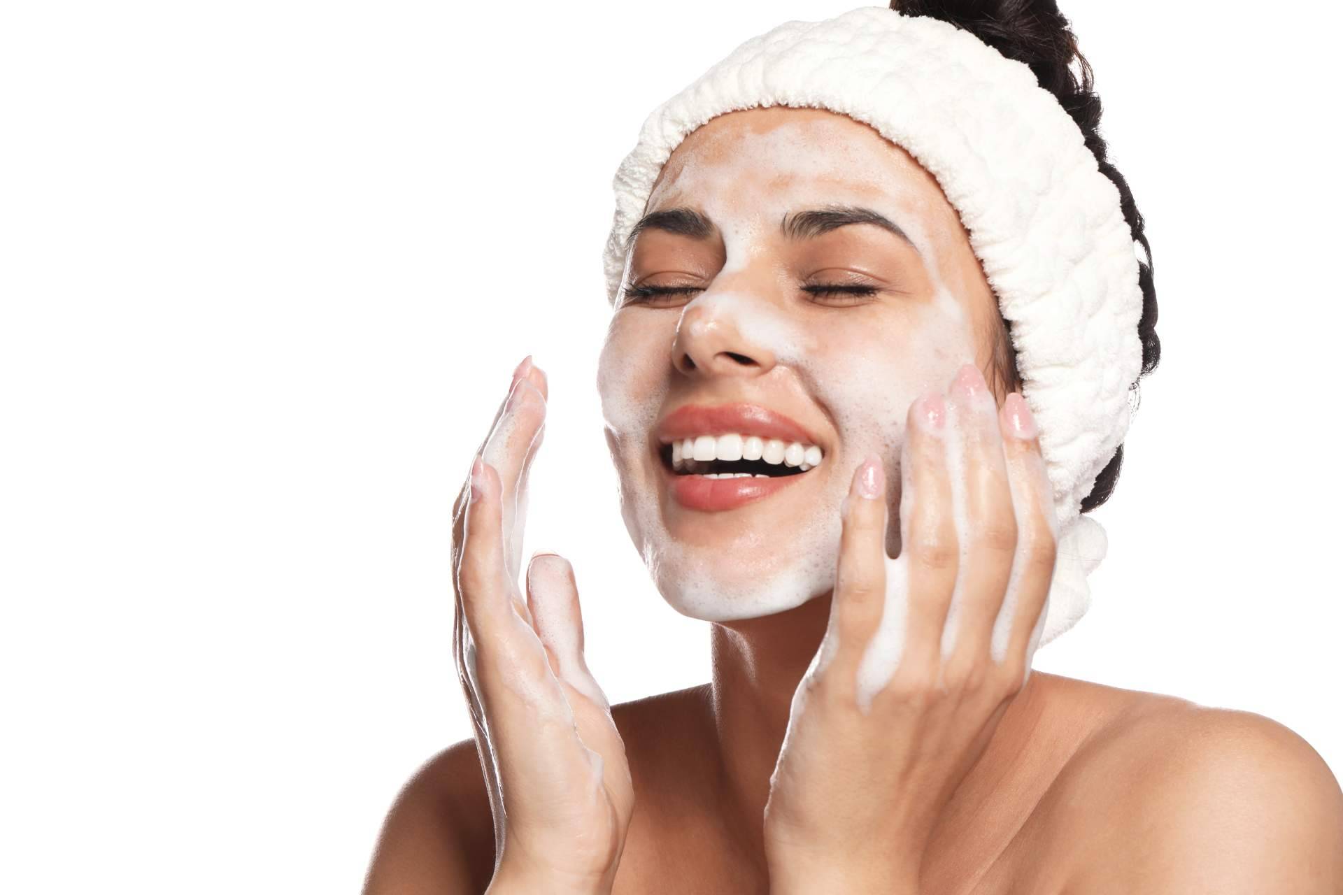 Tus compras de confianza ofrece productos cosméticos para el cuidado facial
