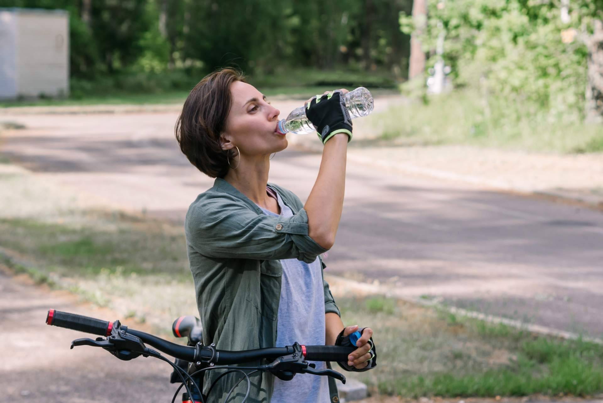 Qué productos se deben consumir durante la práctica del ciclismo