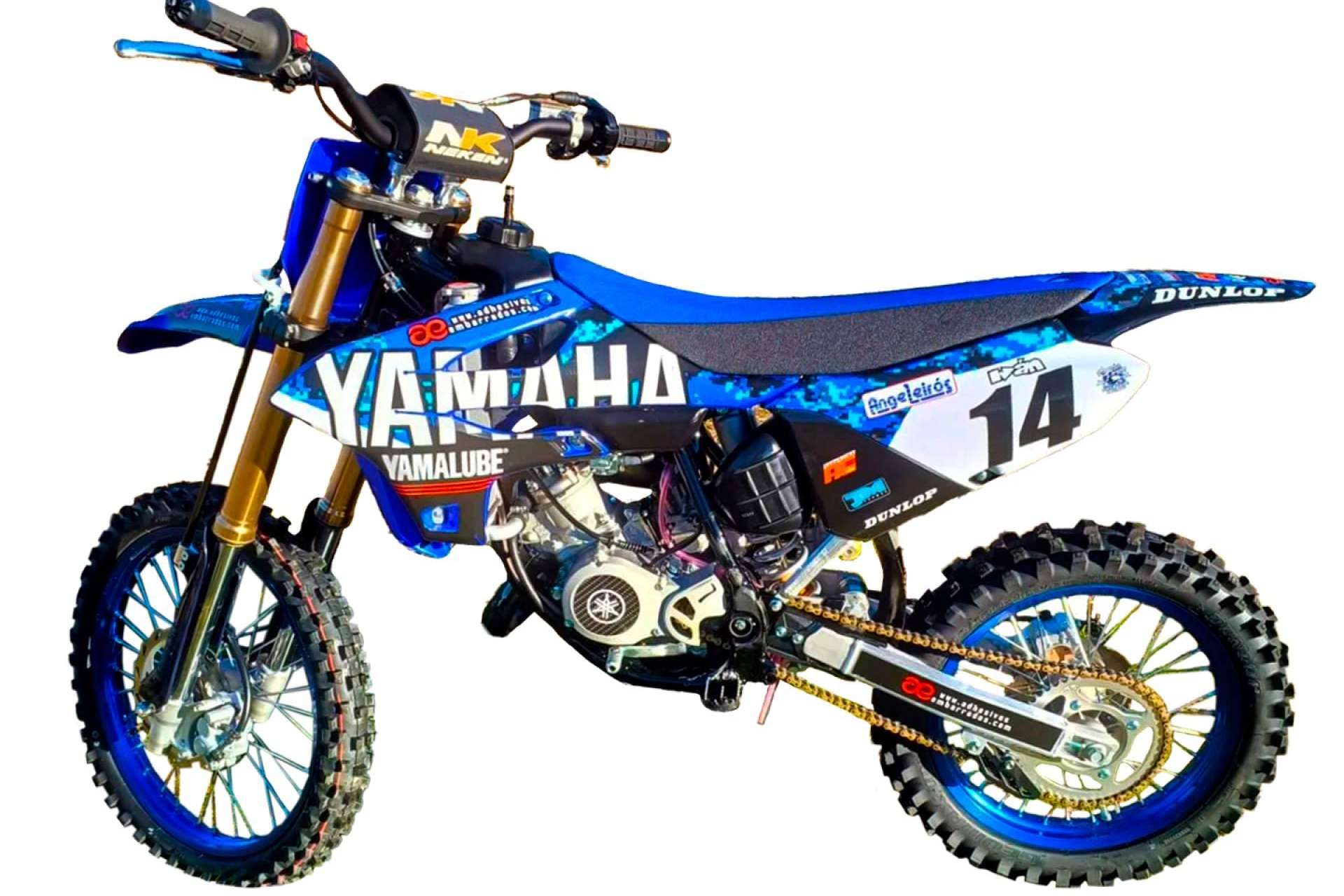 ADHESIVOSEMBARRADOS y sus opciones de adhesivos personalizados para motos de motocross
