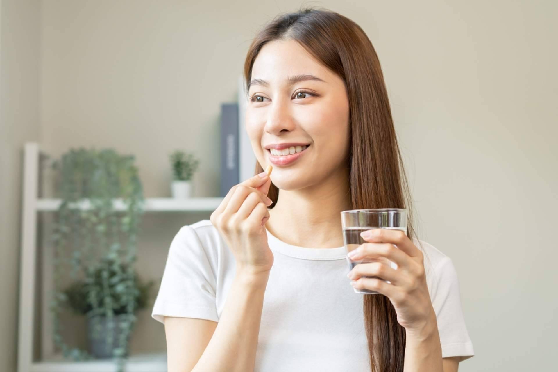 ¿Cómo cuidar el cabello frente al cloro de las piscinas y la sal del mar? Bibefy lo explica