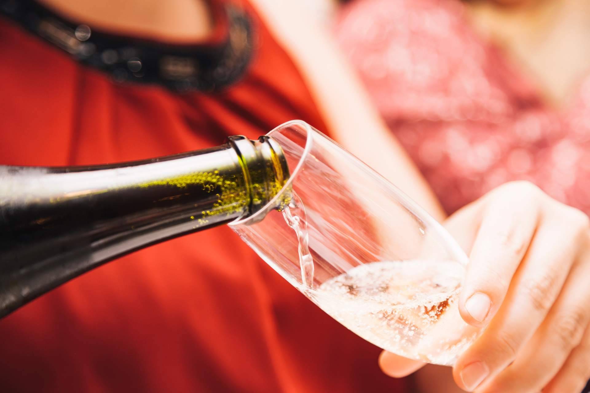 ¿Cuáles son las diferencias entre champagne francés y cava?, por La Tintorería Vinoteca