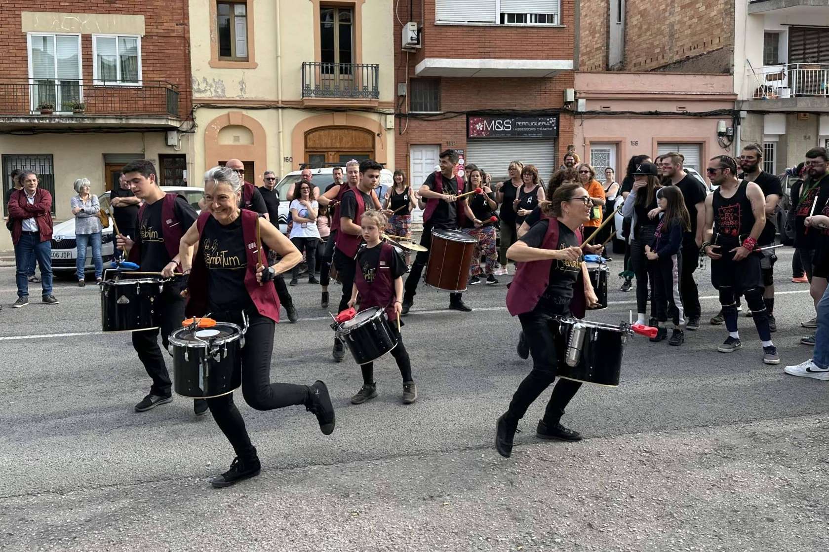Batucada, la brillante idea de SolRe Percussió para fomentar el team building