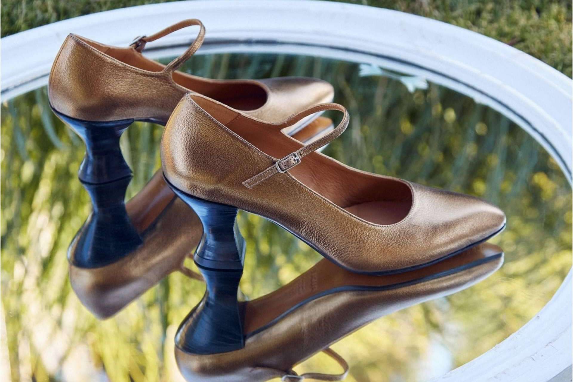 Audley Shoes ofrece zapatos tacón de mujer a la moda