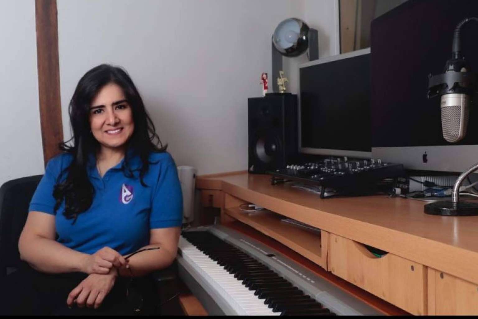 Cantar para liberar el alma y mejorar el mundo de la mano de la coach vocal Adriana Granobles