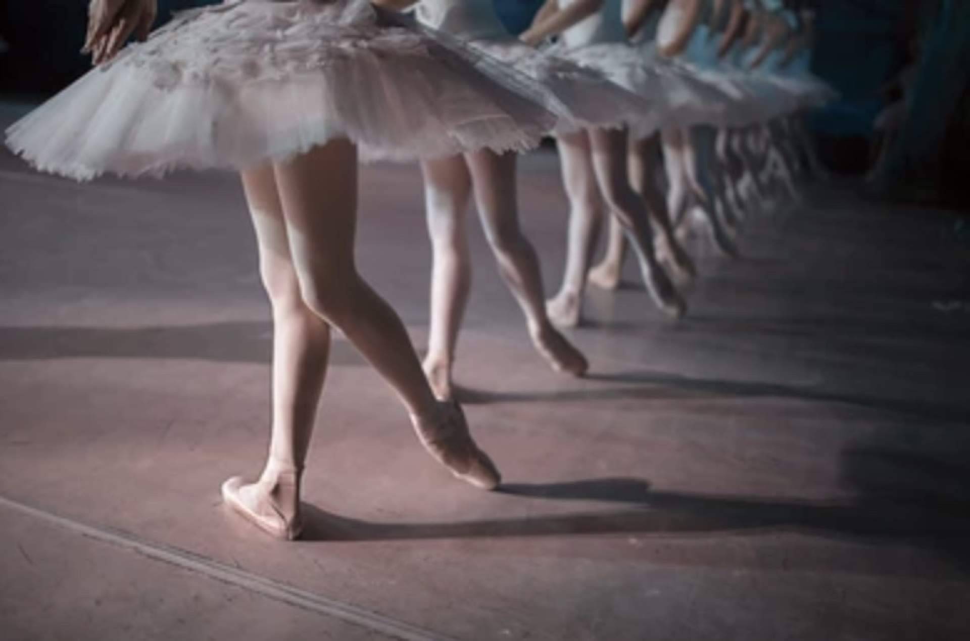 Asistir a clases de ballet en Madrid con la Escuela de Ballet Carmina Ocaña y Pablo Savoye