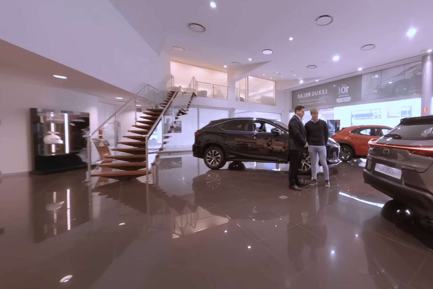 En el concesionario Nimogordillo se puede comprar Lexus