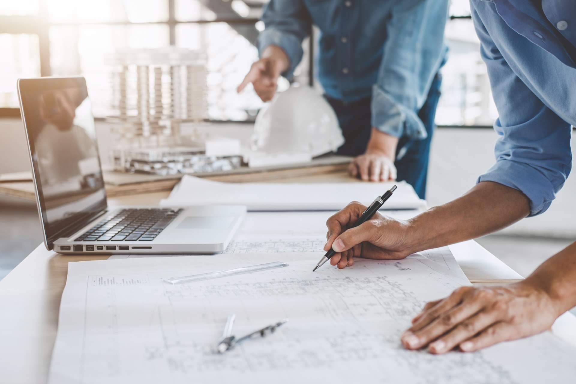 Projectum y sus recomendaciones para conseguir al mejor profesional para un proyecto técnico