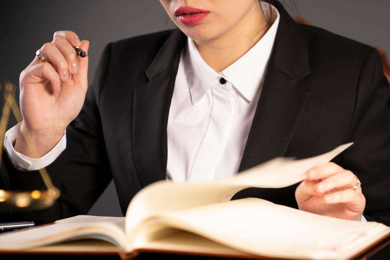 Equipo legal experto en cancelar deudas en Canarias
