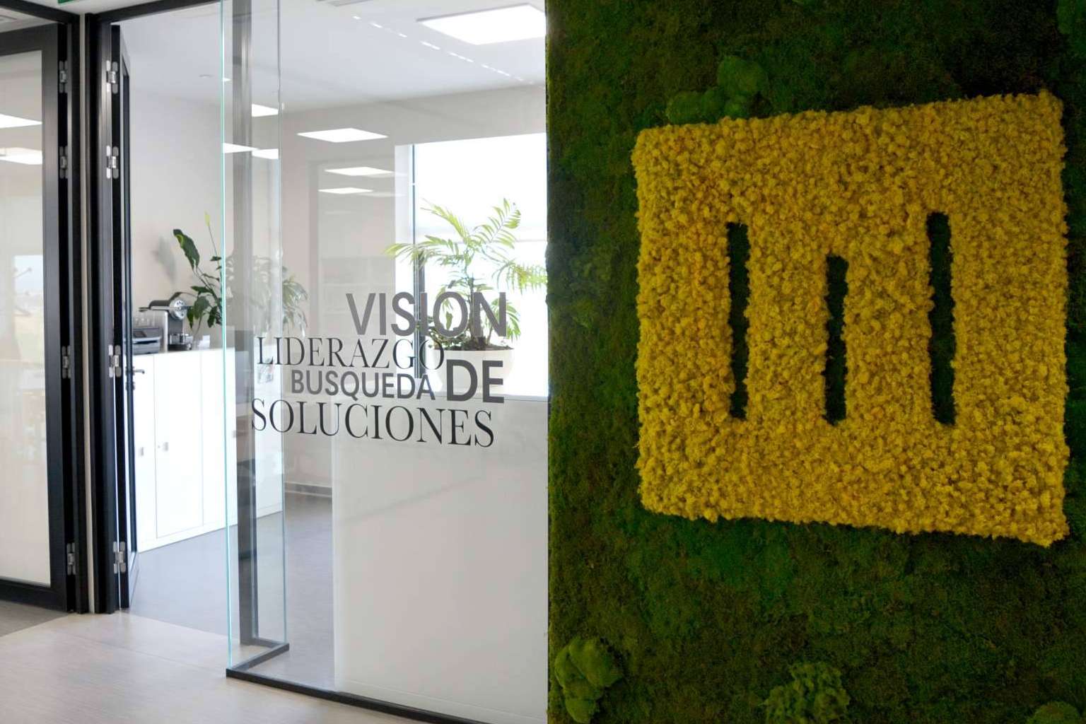 ¿Cómo evitar multas y cumplir con la Ley 2/2023?, NOVA acompaña a los usuarios hasta la fecha límite