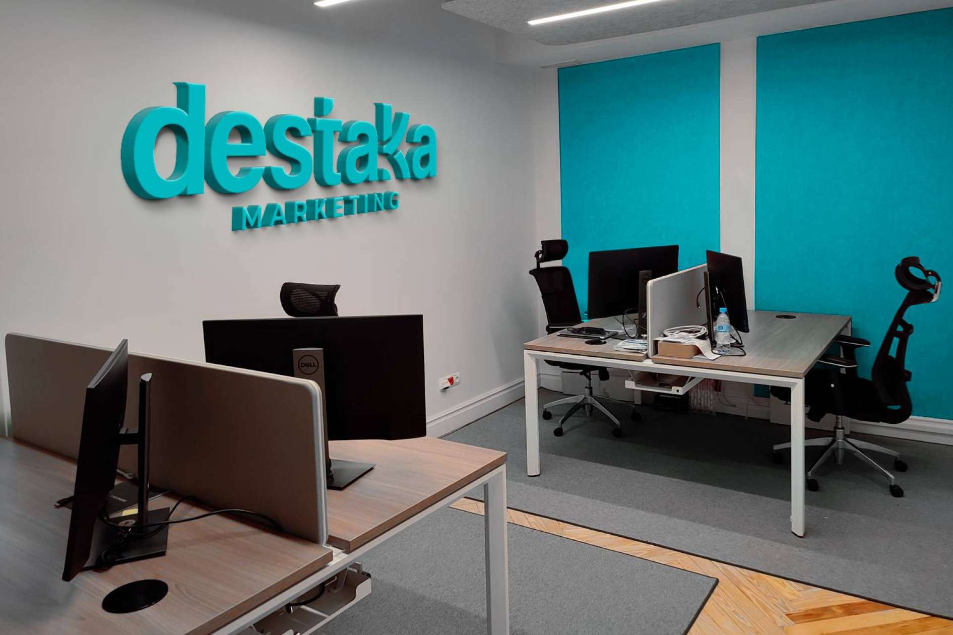 El marketing digital español 'destaKa' y se renueva