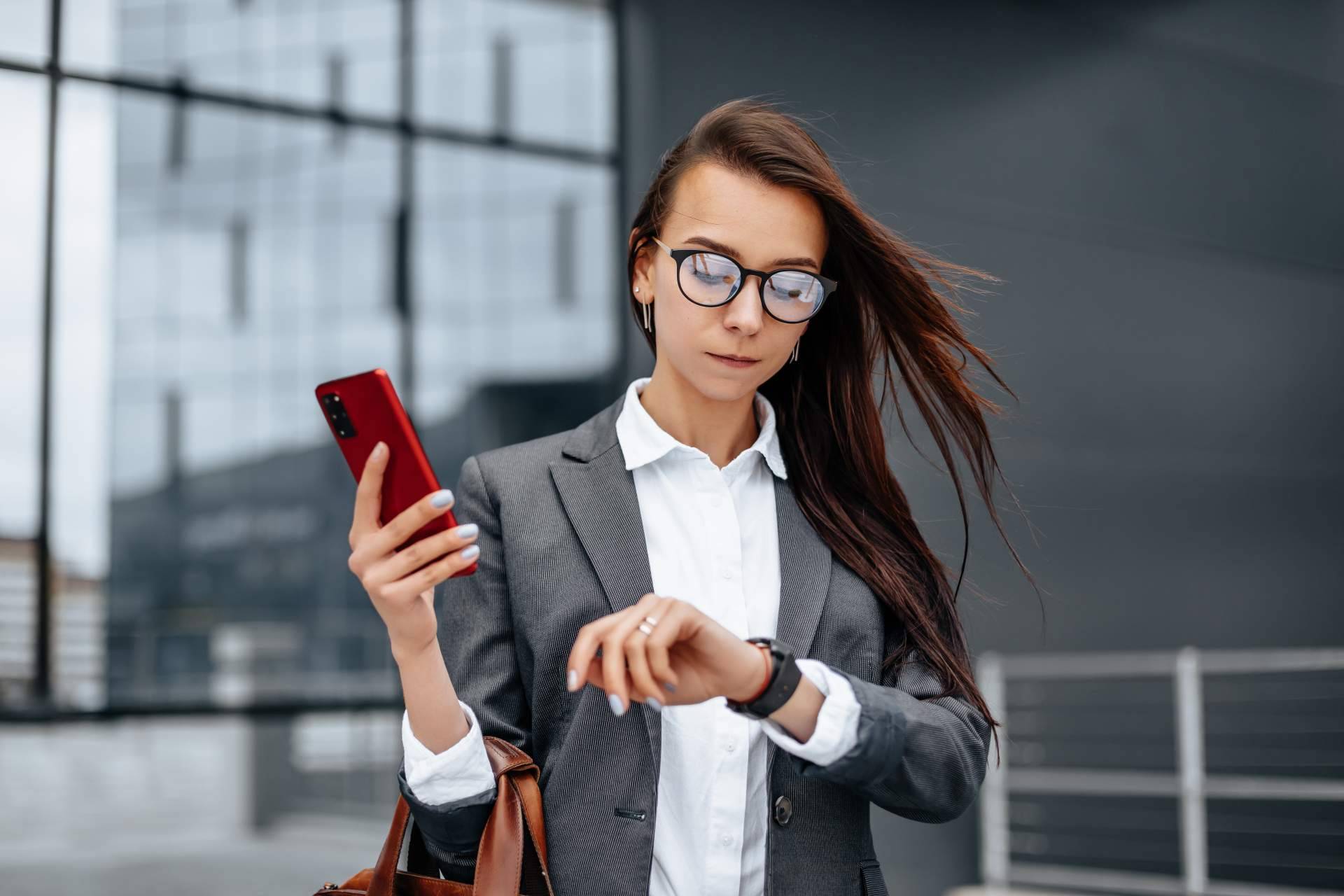 Adaptación a la reducción de jornada laboral, de la mano del software HRLOG