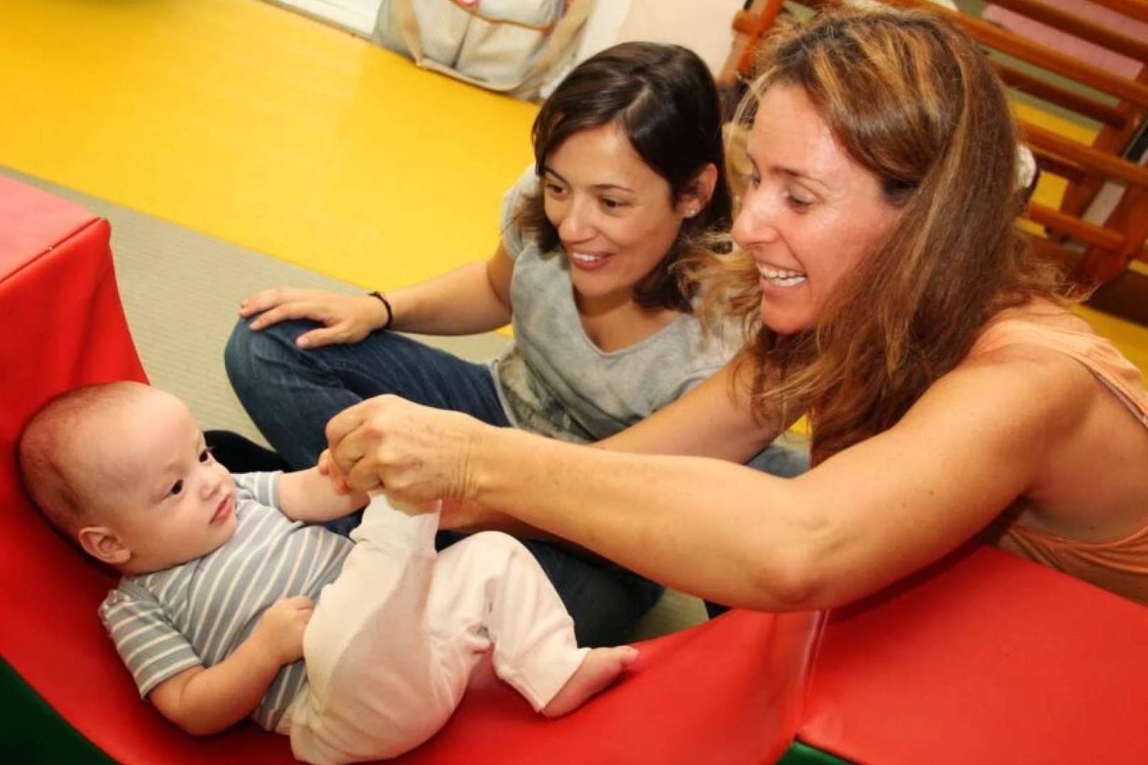 Las ventajas de los cursos de Formación para trabajar con bebés y familias
