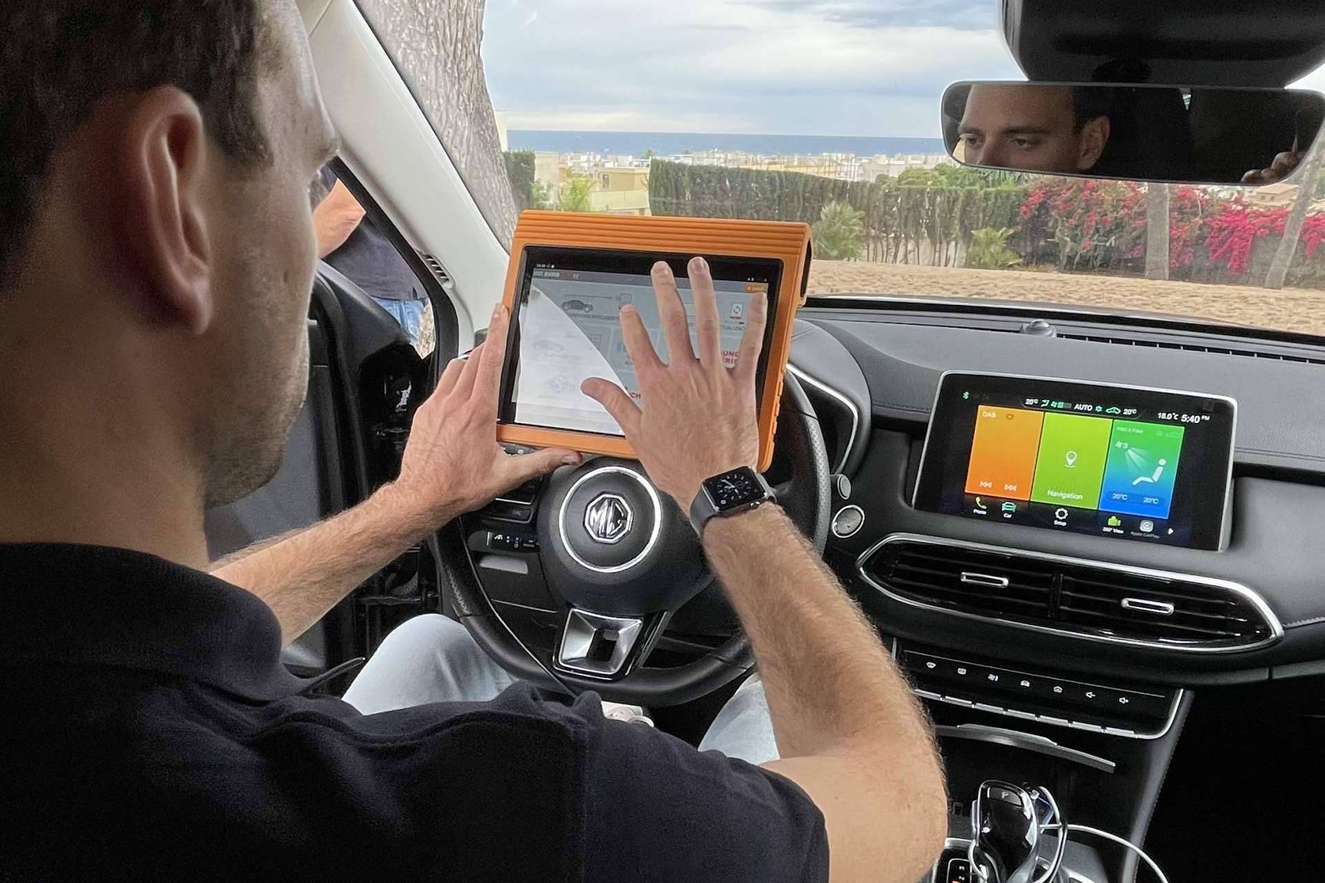 La start-up NeedCarHelp ha transformado el sector de revisión de coches de segunda mano