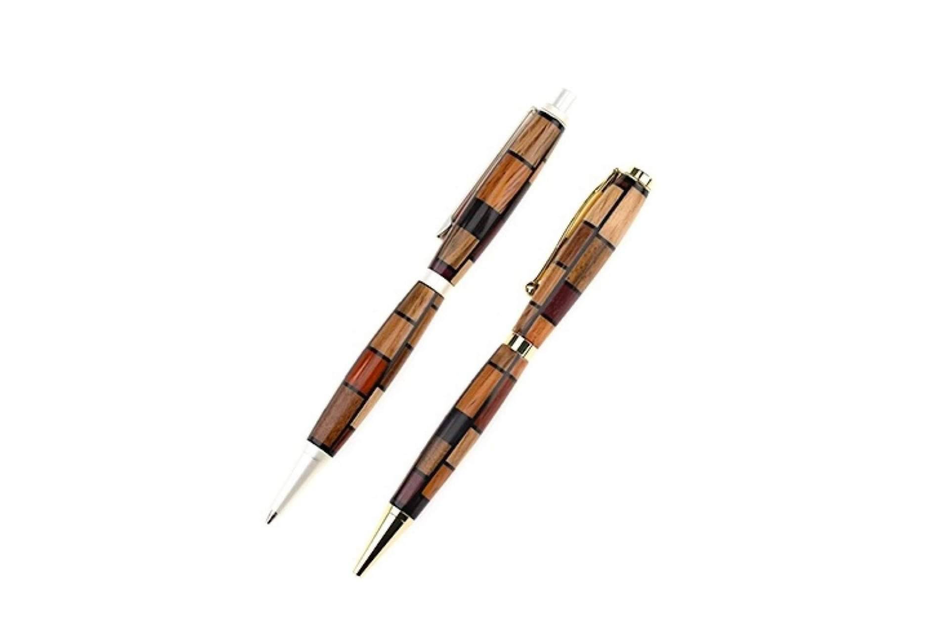 Accesorios de Madera ofrece joyas artesanales de madera natural