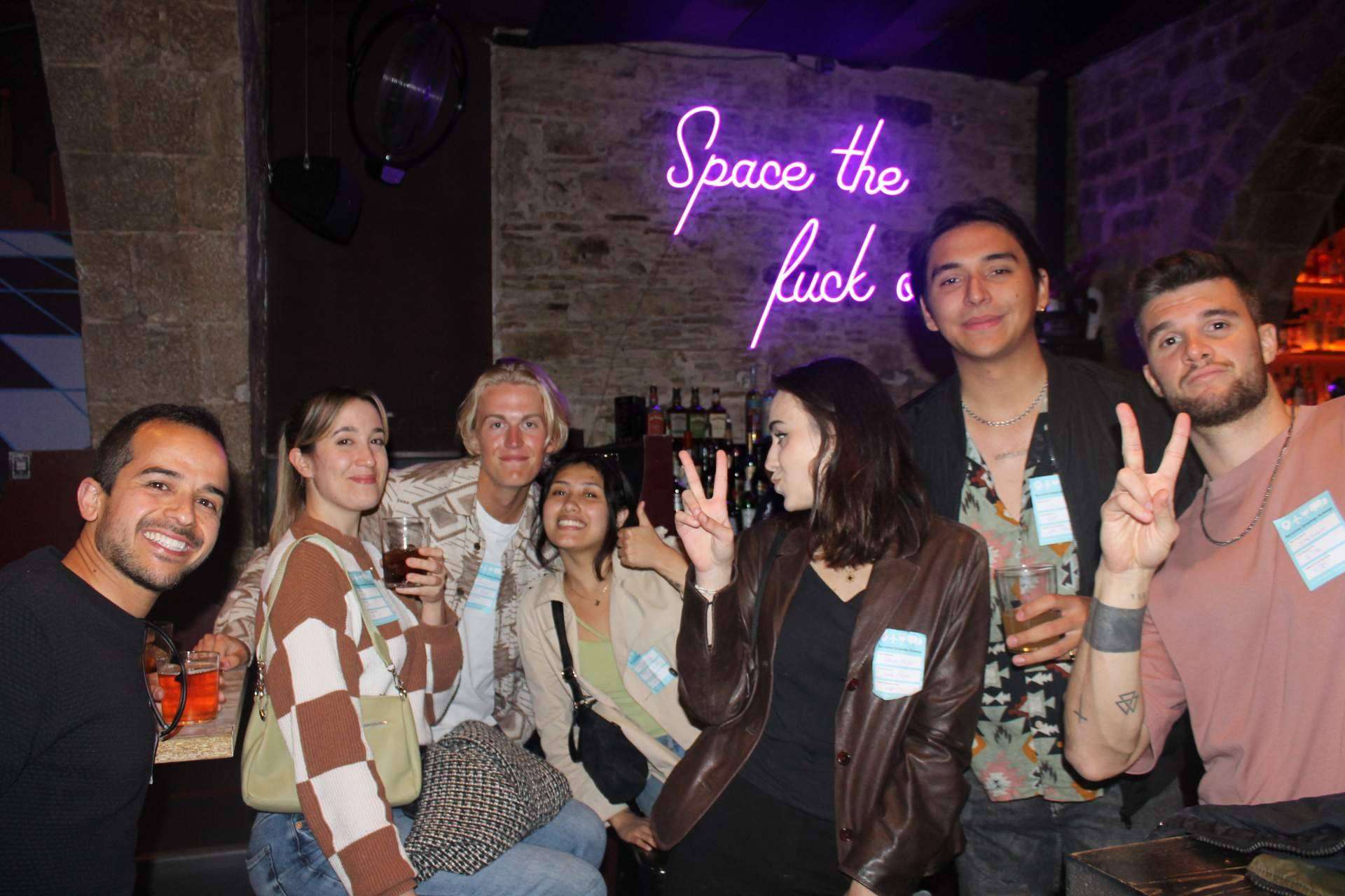 Encuentros de intercambio de idiomas gratuitos en Barcelona, de la mano de Barcelona Language Exchange