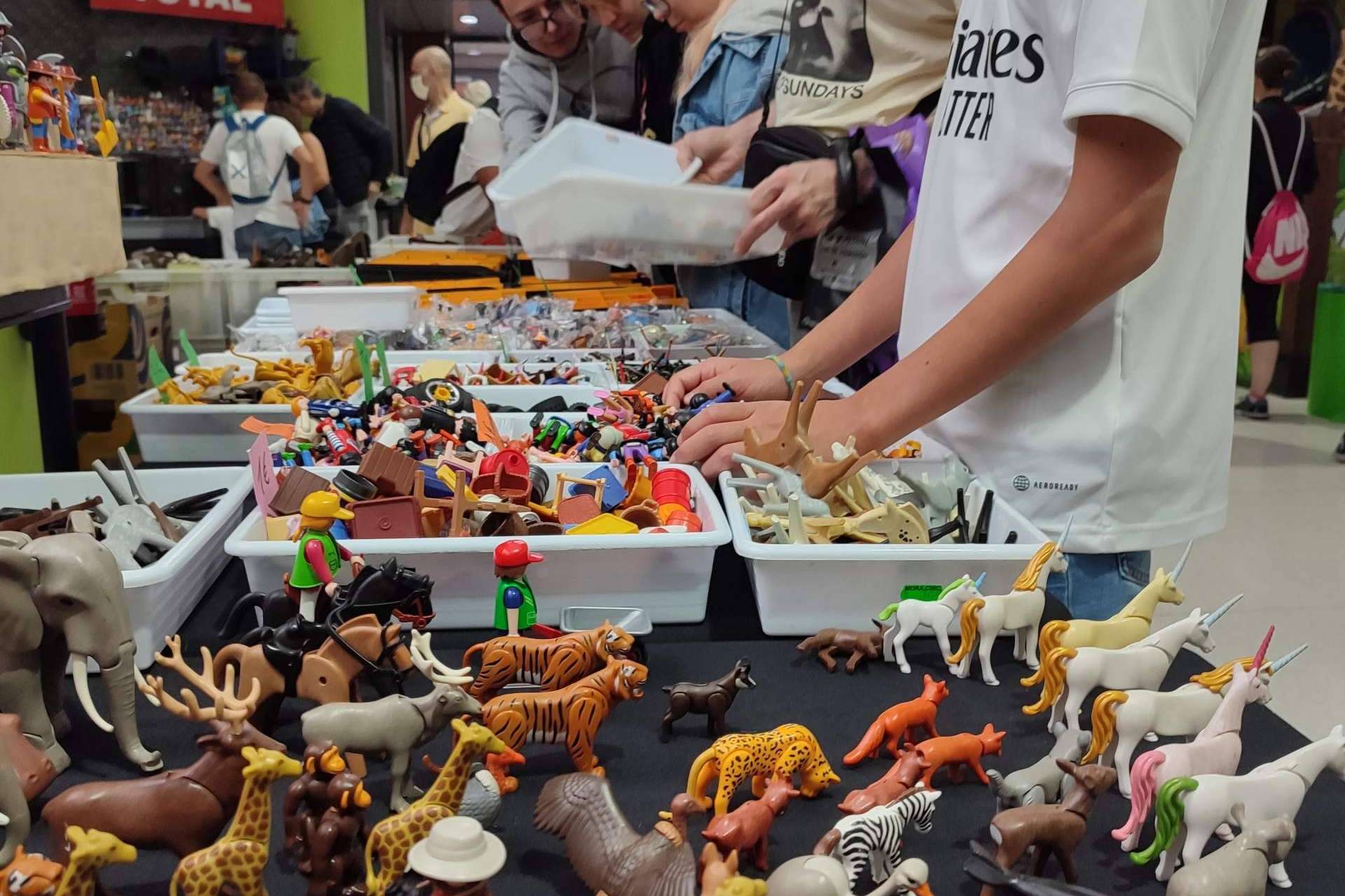 El mercado del coleccionismo en Madrid cumple 18 años