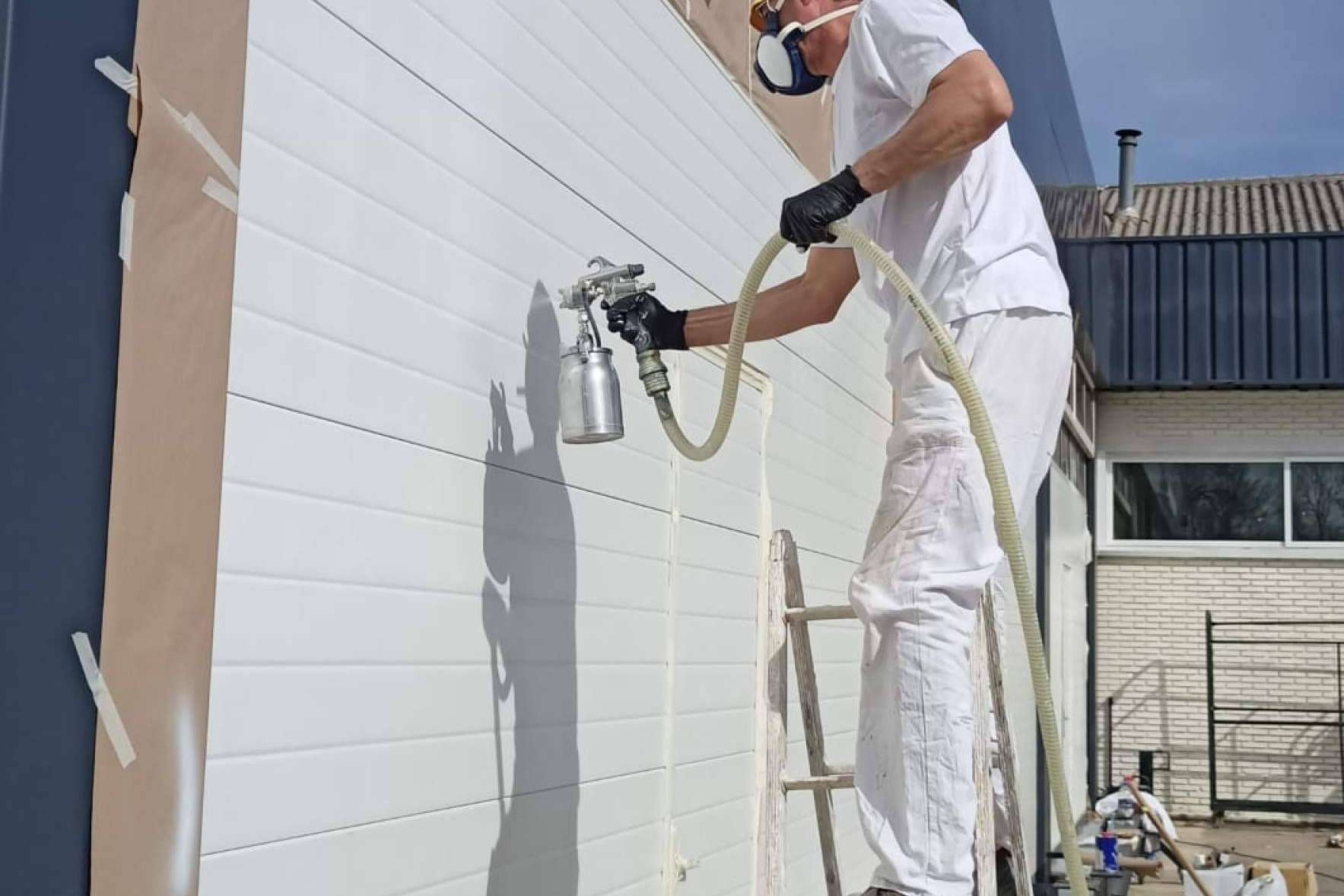 Alta decoración y pintura industrial; la excelencia de Pintores Juan Jiménez tras 30 años de experiencia