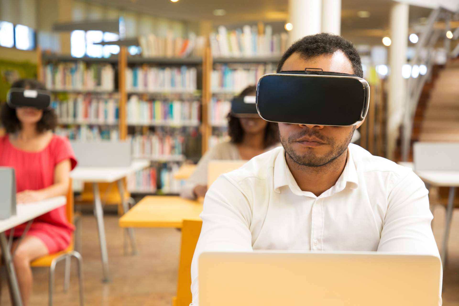 Formar al profesorado y alumnado en inteligencia artificial, una necesidad educativa actual