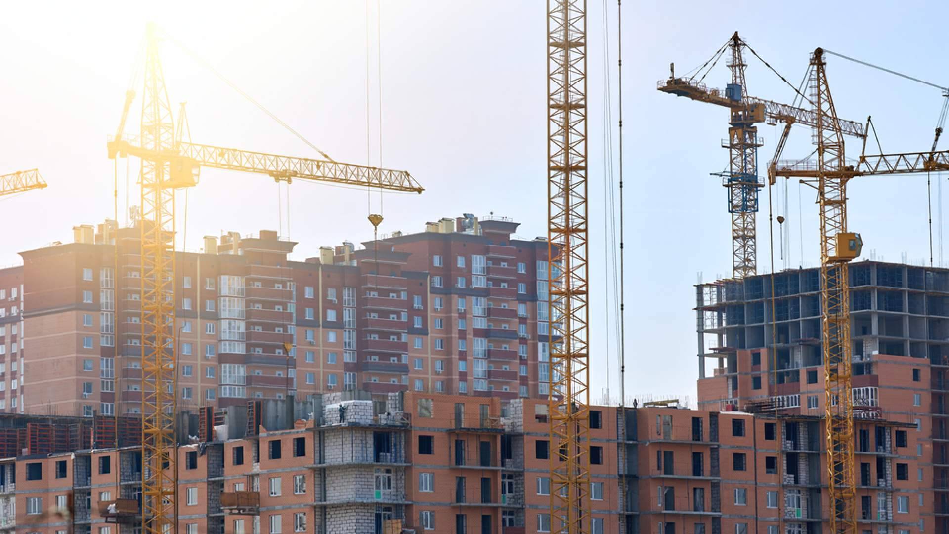 Préstamos puente y financiación alternativa, soluciones para empresas y promotores inmobiliarios