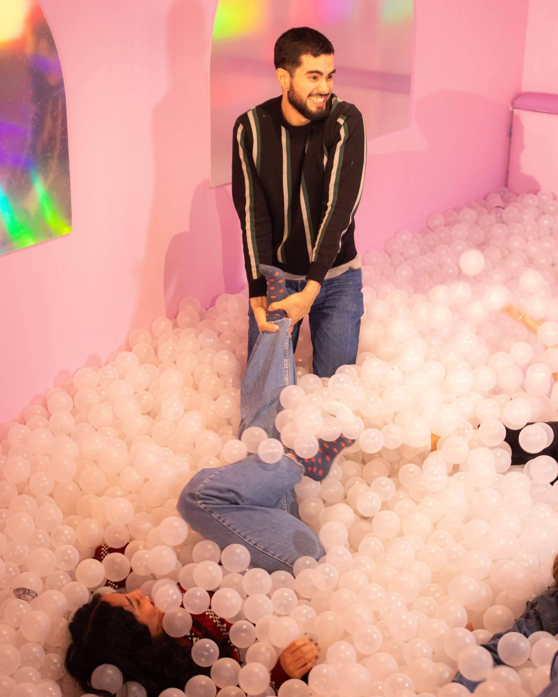 Madrid amplía su oferta cultural con Sweet Space, el museo donde las chuches se convierten en arte