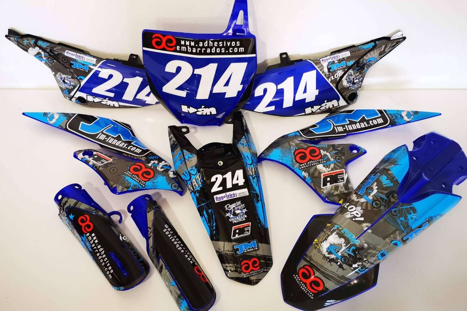 Kits de adhesivos personalizados mas kit de plásticos para motos off-road