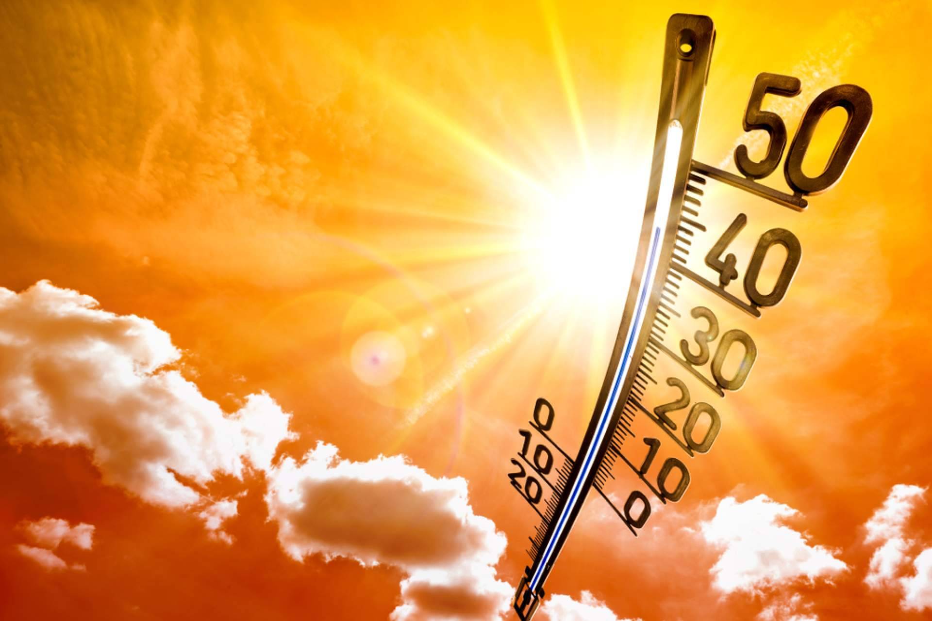 Consejos para reducir la factura de luz en verano y optimizar el ahorro energético
