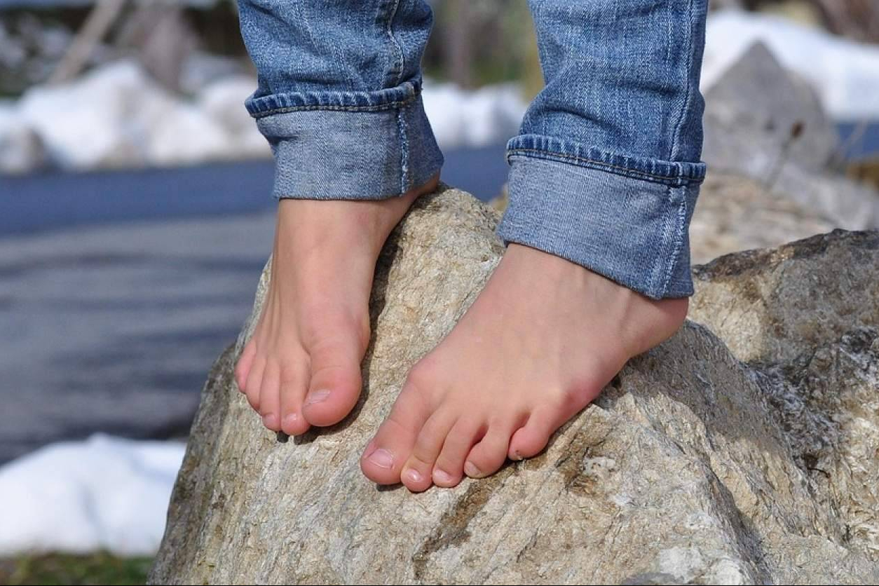 Transición barefoot; estrategias para adaptarse sin prisas (ni lesiones)