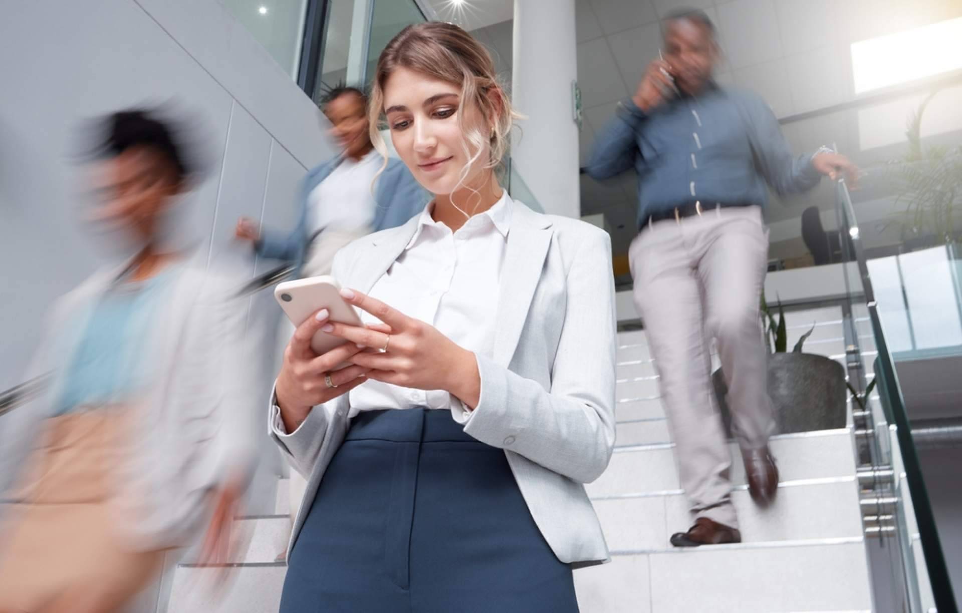 Lamartel instala redes informáticas WIFI en Madrid para empresas con servicio llave en mano