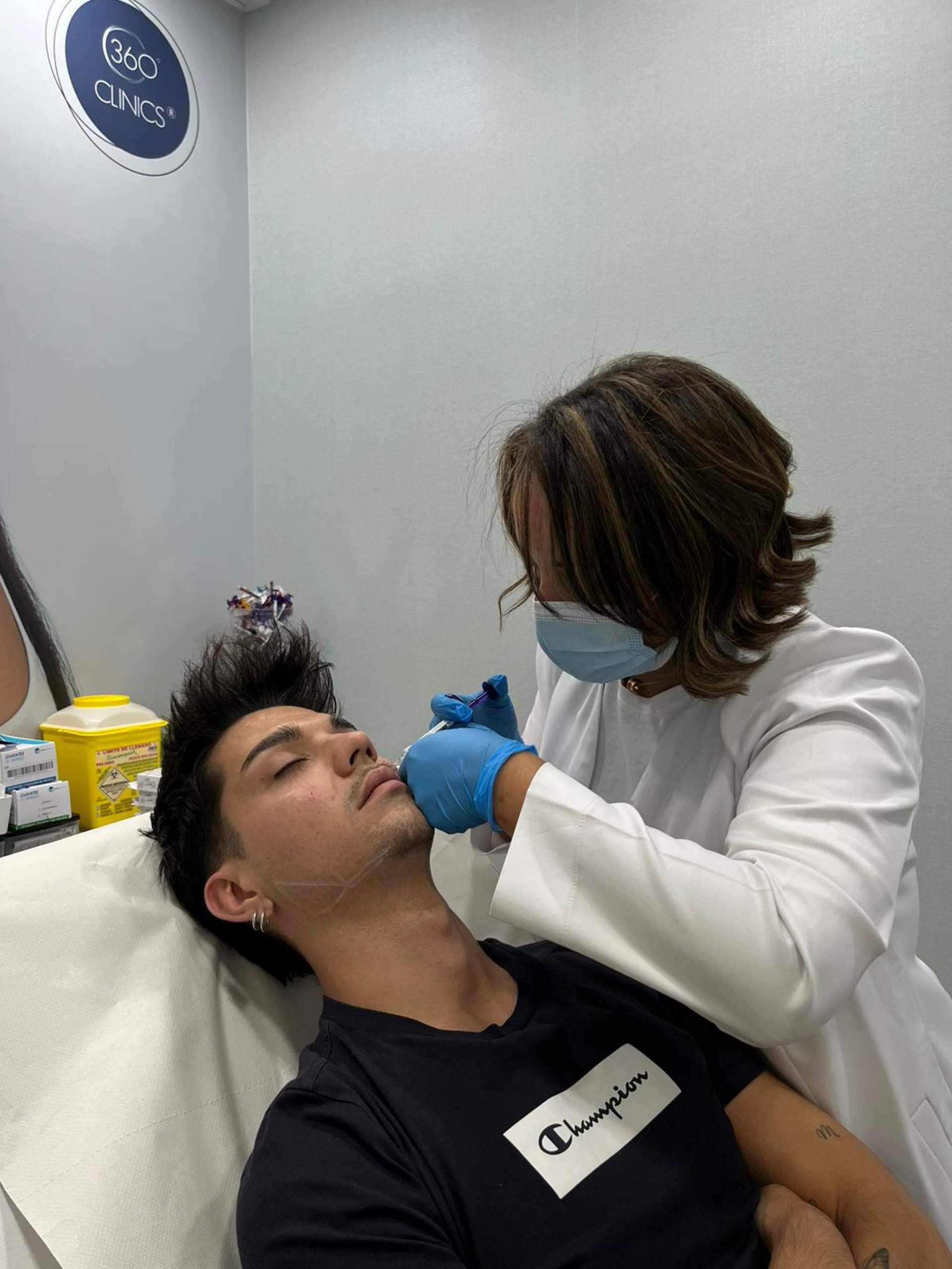 Ácido hialurónico y tratamiento antiarrugas; la combinación más efectiva en medicina estética para un rejuvenecimiento completo