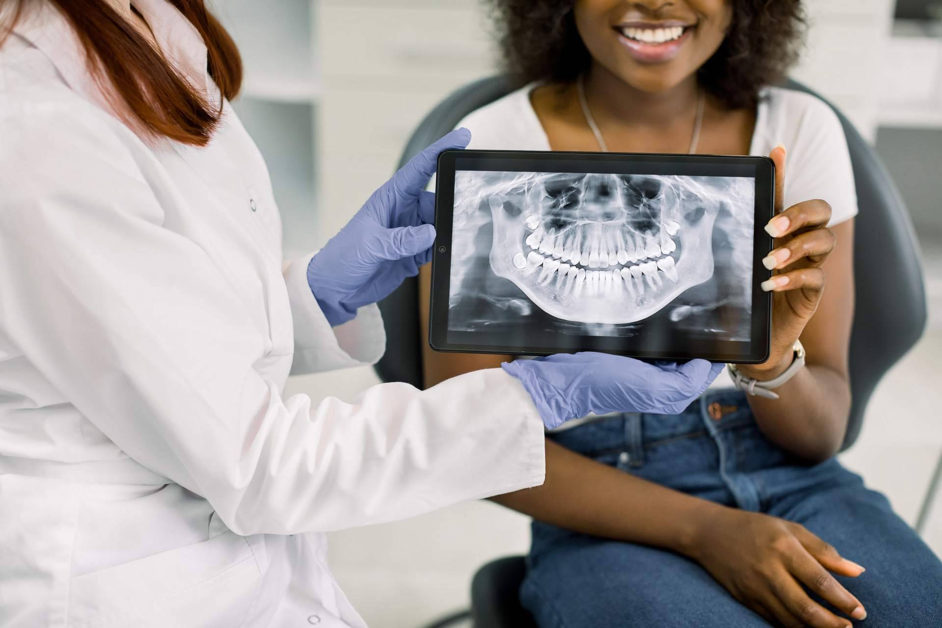 Clínica Calvo de Mora consolida su excelencia en cirugía maxilofacial en Madrid y servicios dentales avanzados