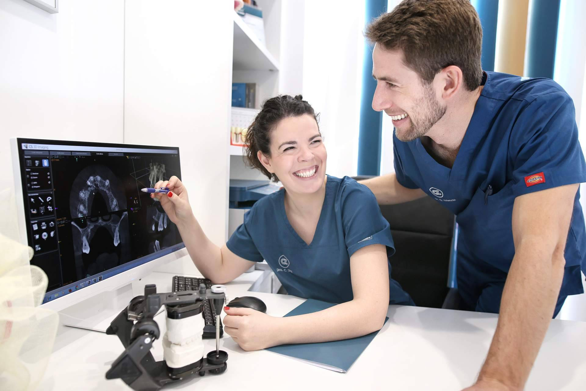 Clínica Dental Zoe impulsa la odontología estética en Zaragoza con carillas diseñadas para resultados naturales