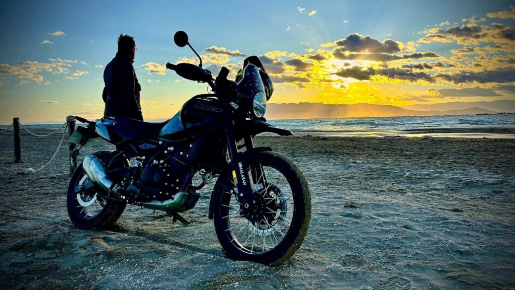El auge del ‘slow riding’; una nueva forma de viajar en moto que prioriza la experiencia frente a los km